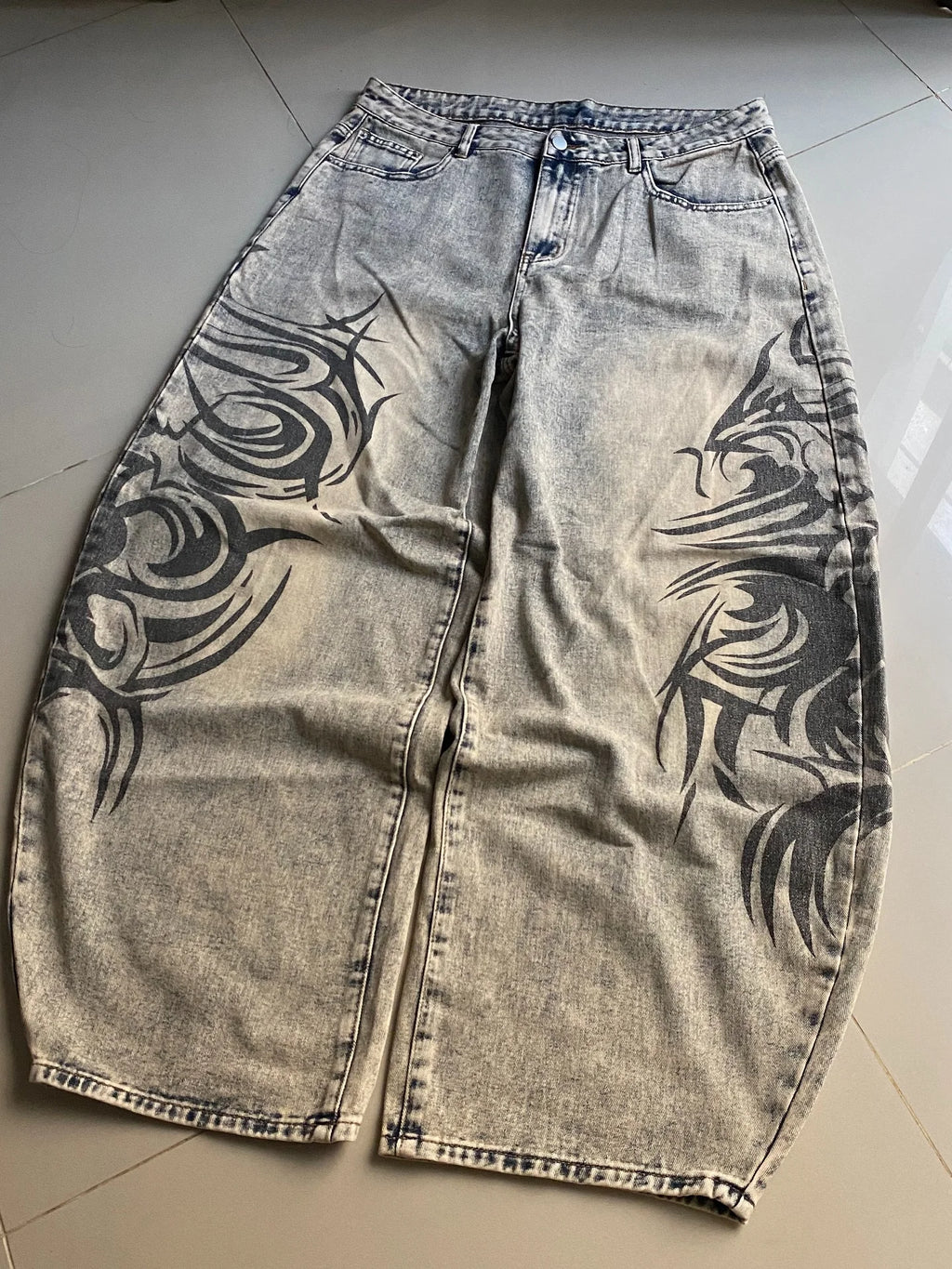 Light Washed Demin Jeans