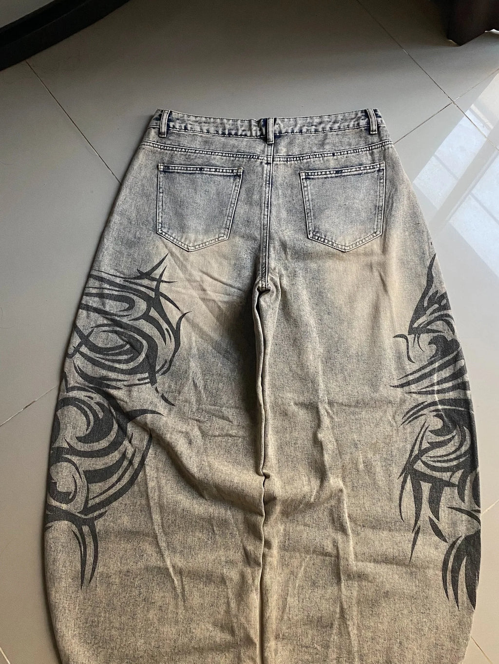 Light Washed Demin Jeans